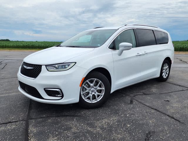 2021 Chrysler Pacifica Touring-L