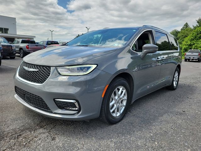 2021 Chrysler Pacifica Touring-L