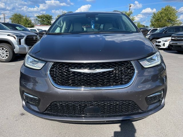 2021 Chrysler Pacifica Touring-L