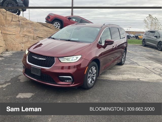 2021 Chrysler Pacifica Touring-L