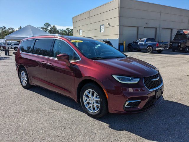 2021 Chrysler Pacifica Touring-L