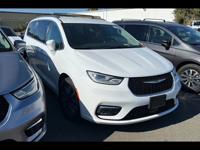 2021 Chrysler Pacifica Touring-L