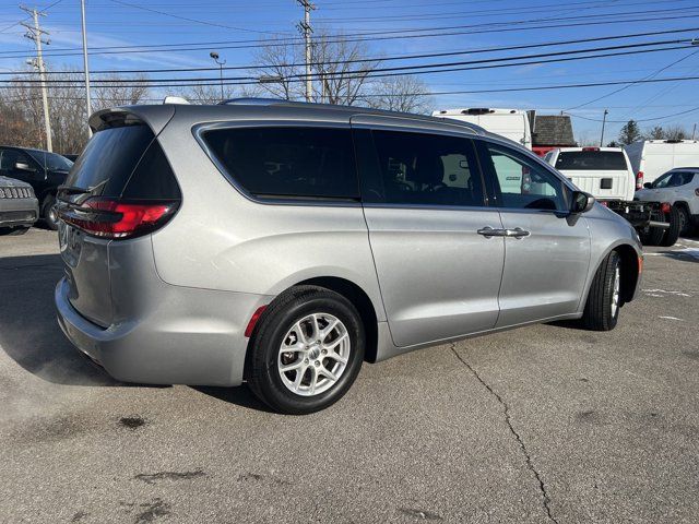 2021 Chrysler Pacifica Touring-L