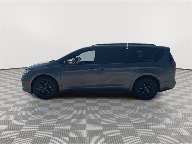 2021 Chrysler Pacifica Touring-L