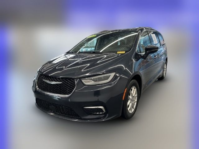 2021 Chrysler Pacifica Touring-L