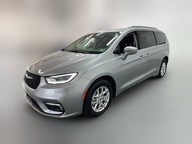 2021 Chrysler Pacifica Touring-L