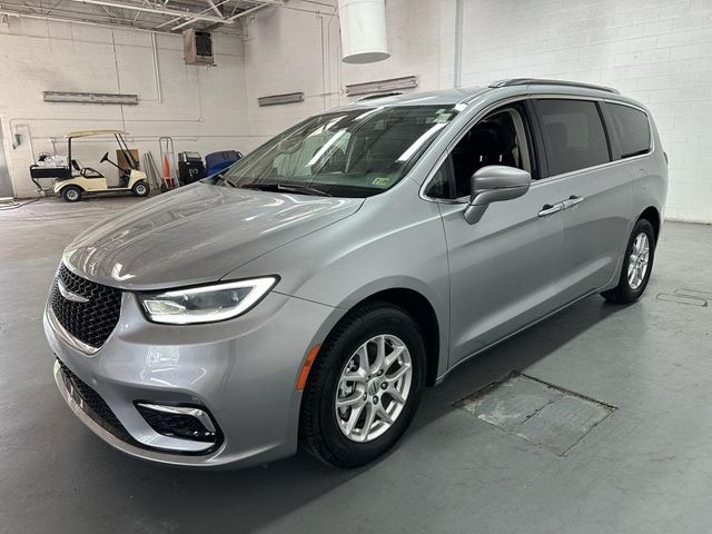 2021 Chrysler Pacifica Touring-L