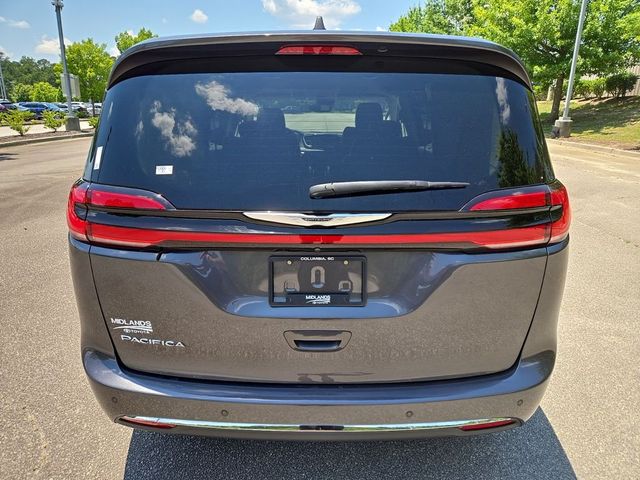 2021 Chrysler Pacifica Touring-L