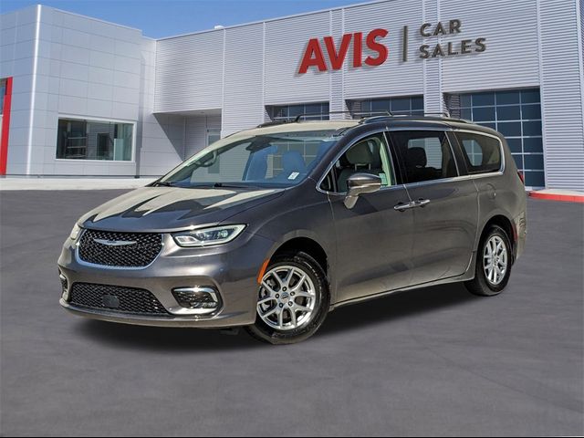 2021 Chrysler Pacifica Touring-L