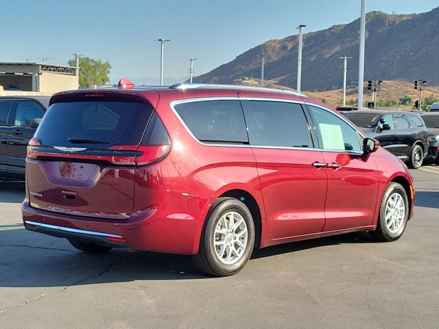 2021 Chrysler Pacifica Touring-L