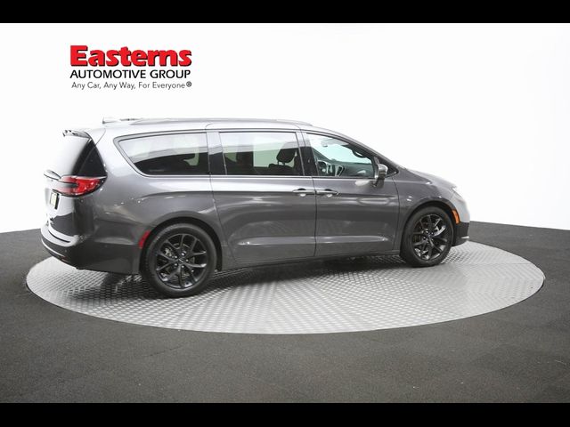 2021 Chrysler Pacifica Touring-L