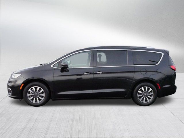 2021 Chrysler Pacifica Touring-L