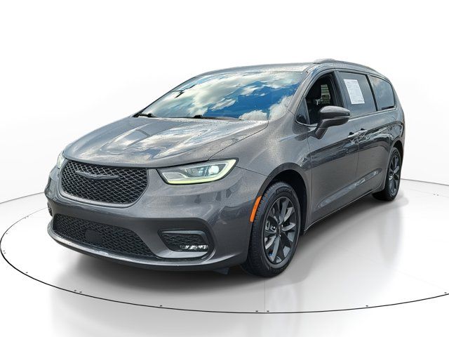 2021 Chrysler Pacifica Touring-L