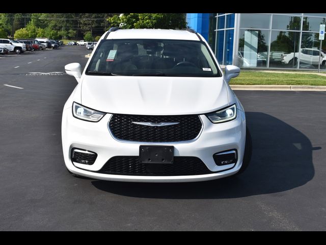 2021 Chrysler Pacifica Touring-L