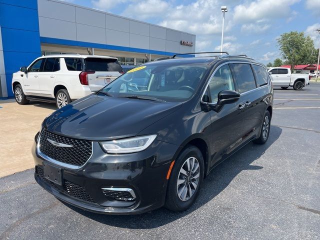 2021 Chrysler Pacifica Touring-L