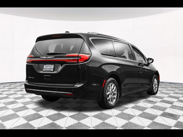 2021 Chrysler Pacifica Touring-L