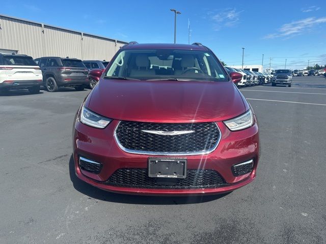 2021 Chrysler Pacifica Touring-L