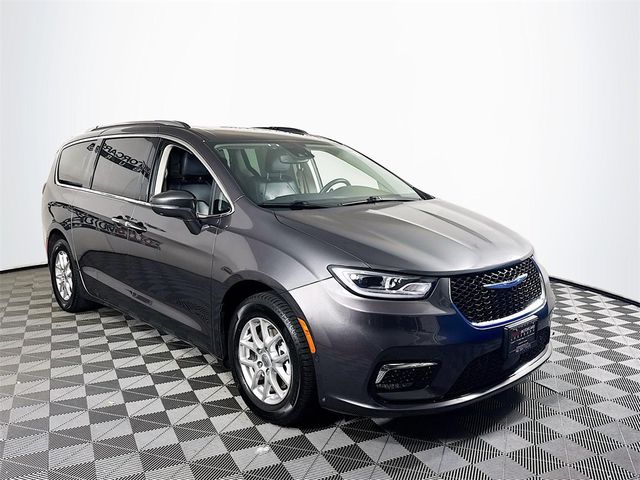 2021 Chrysler Pacifica Touring-L