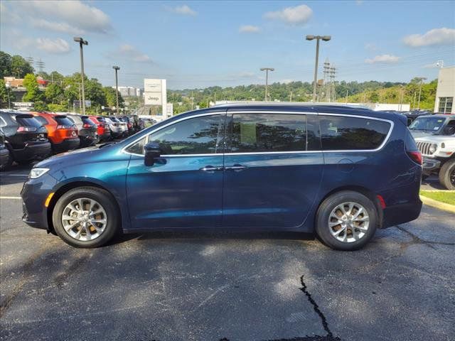 2021 Chrysler Pacifica Touring-L