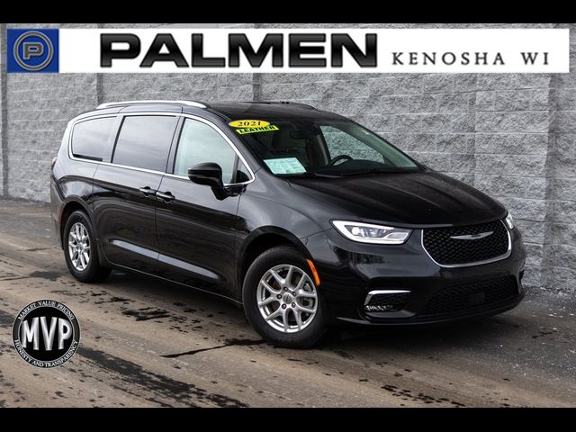 2021 Chrysler Pacifica Touring-L