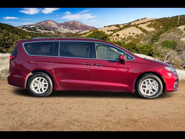 2021 Chrysler Pacifica Touring-L