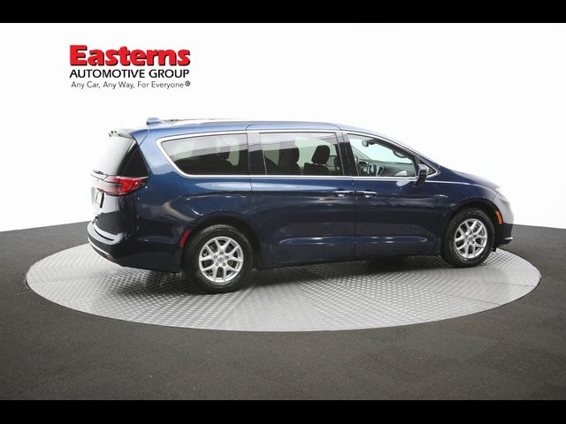 2021 Chrysler Pacifica Touring-L