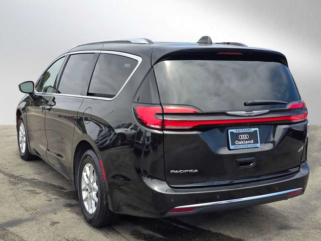 2021 Chrysler Pacifica Touring-L