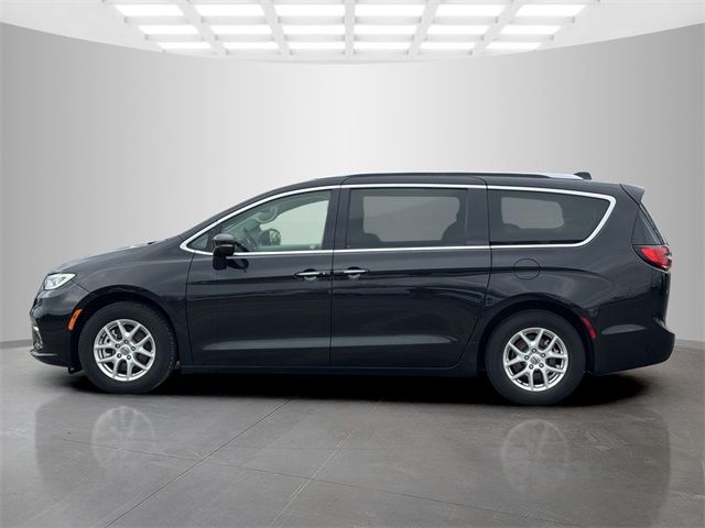 2021 Chrysler Pacifica Touring-L