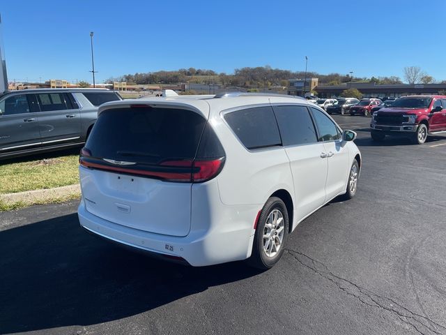 2021 Chrysler Pacifica Touring-L