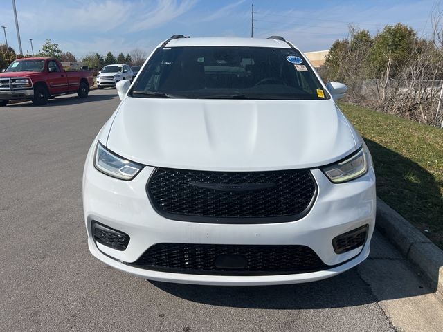 2021 Chrysler Pacifica Touring-L