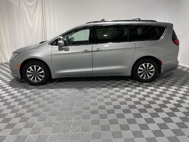 2021 Chrysler Pacifica Touring-L