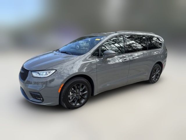 2021 Chrysler Pacifica Touring-L