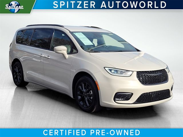 2021 Chrysler Pacifica Touring-L