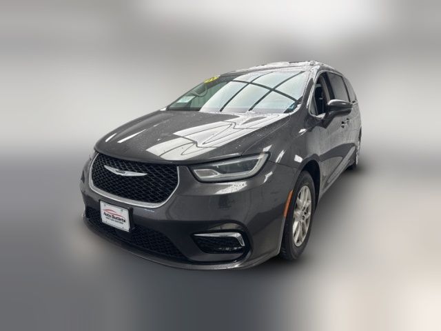 2021 Chrysler Pacifica Touring-L