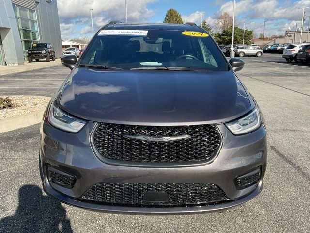 2021 Chrysler Pacifica Touring-L