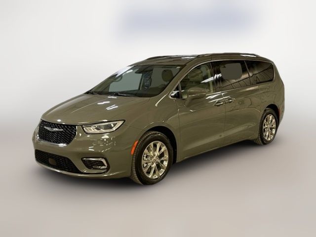 2021 Chrysler Pacifica Touring-L