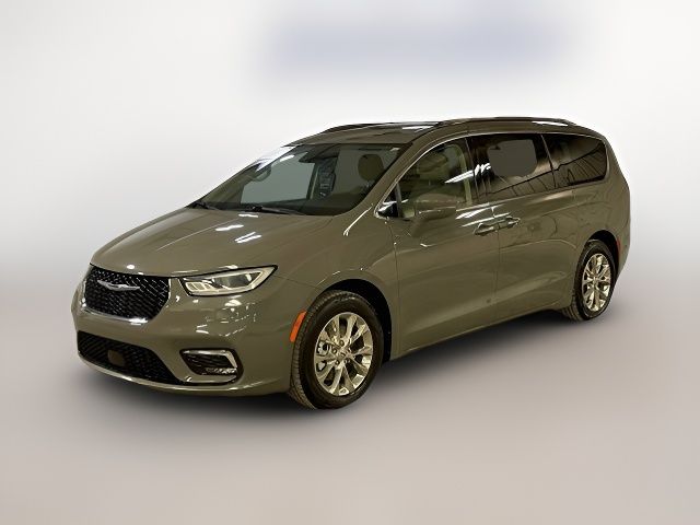 2021 Chrysler Pacifica Touring-L