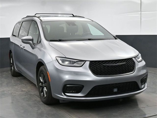 2021 Chrysler Pacifica Touring-L