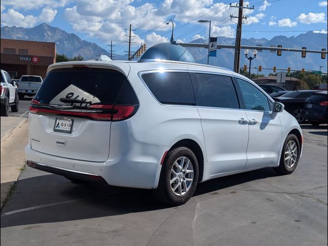 2021 Chrysler Pacifica Touring-L