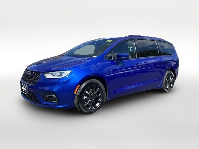 2021 Chrysler Pacifica Touring-L