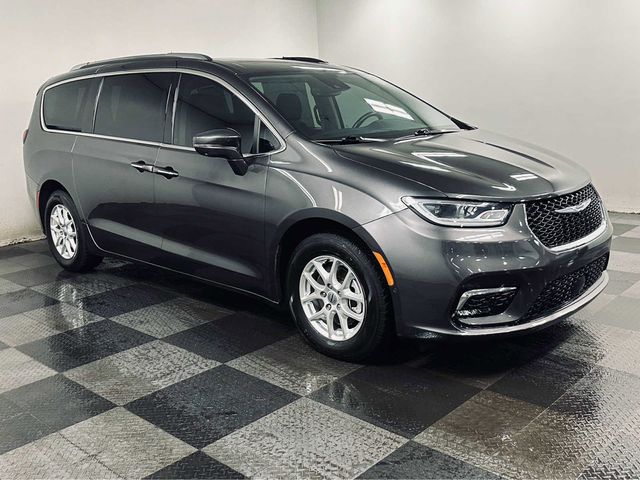 2021 Chrysler Pacifica Touring-L