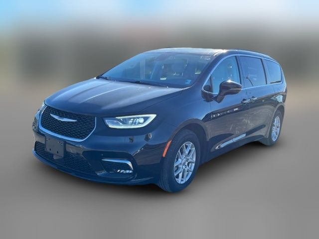 2021 Chrysler Pacifica Touring-L