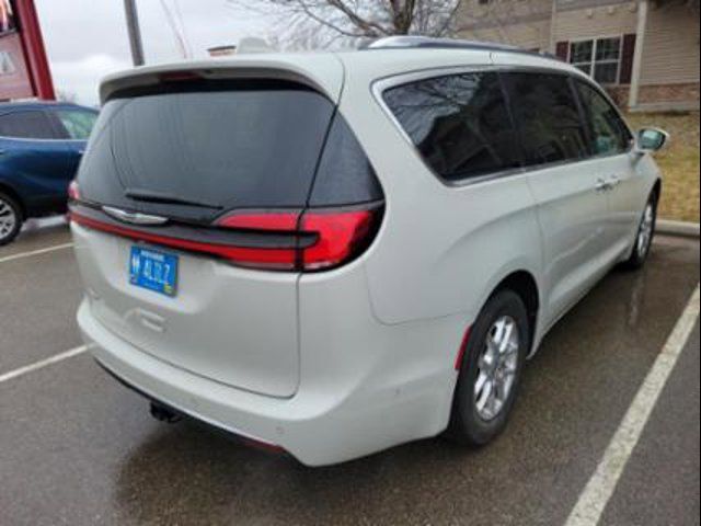 2021 Chrysler Pacifica Touring-L