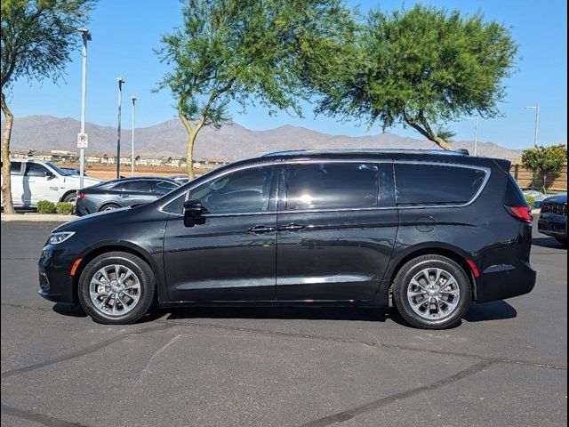 2021 Chrysler Pacifica Touring-L