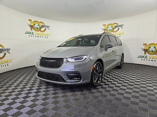 2021 Chrysler Pacifica Touring-L