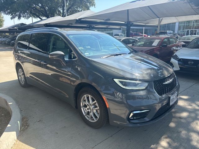 2021 Chrysler Pacifica Touring-L