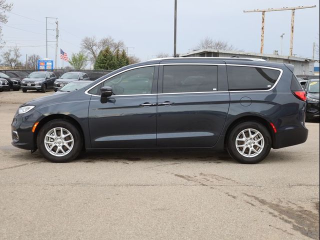 2021 Chrysler Pacifica Touring-L
