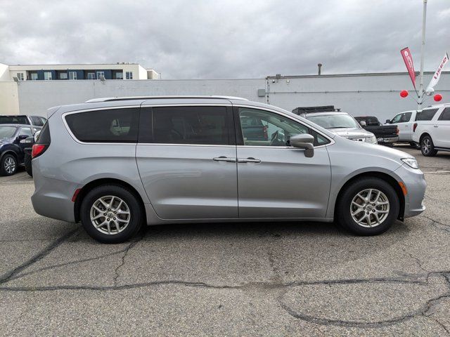 2021 Chrysler Pacifica Touring-L