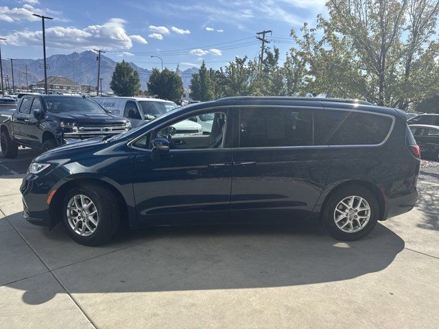 2021 Chrysler Pacifica Touring-L