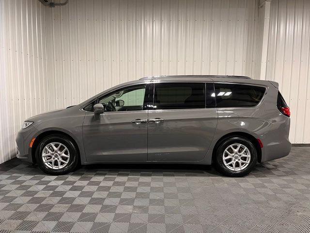 2021 Chrysler Pacifica Touring-L